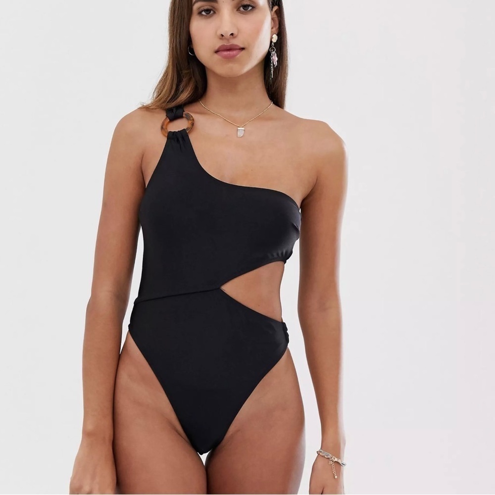 NWT South Beach Black One Shoulder Cutout One Piece Swimsuit Size 12 US